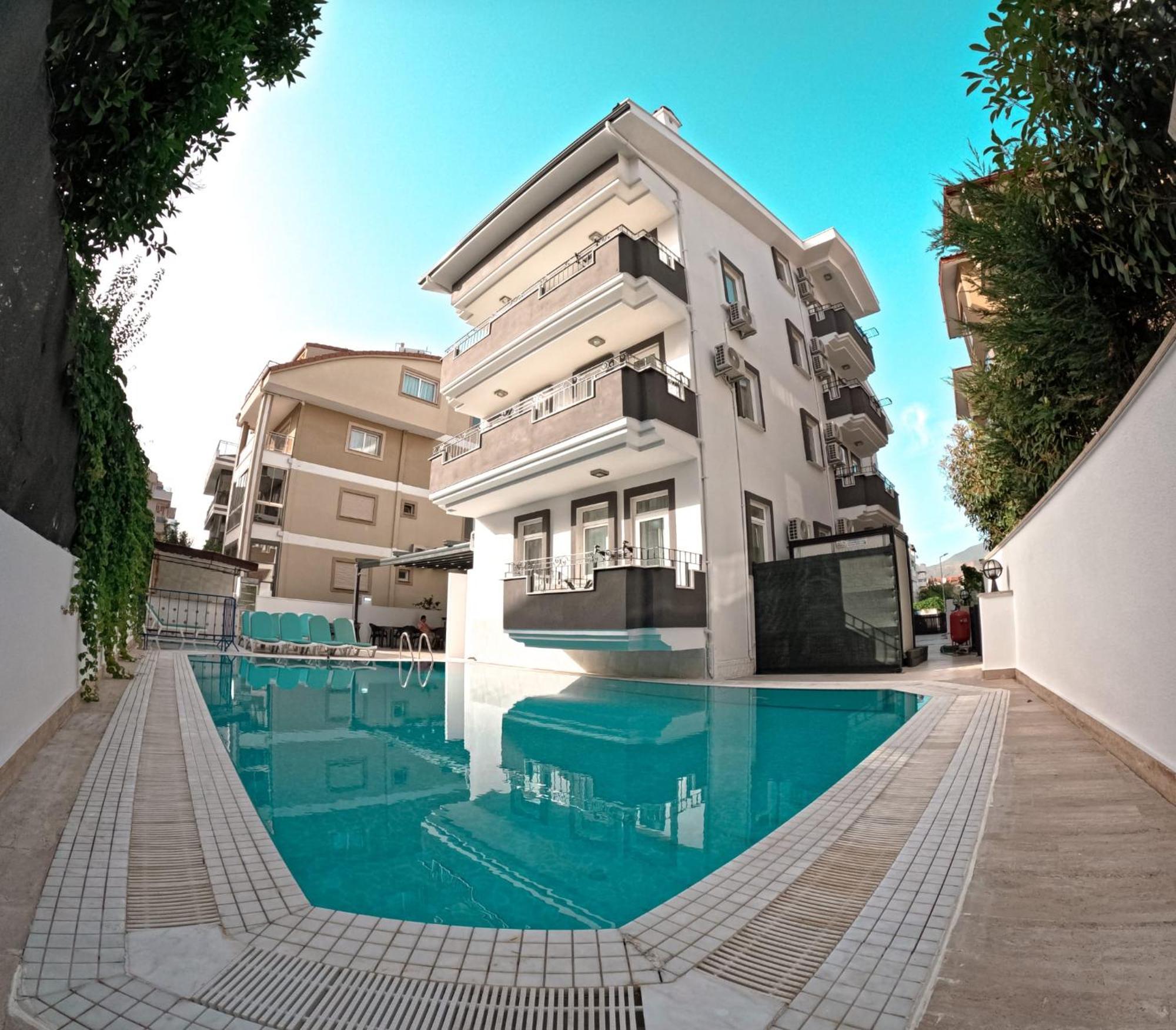 Hotel apartamentowy Ulas Marmaris